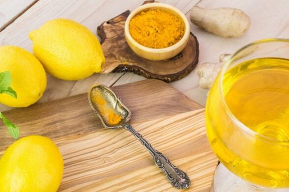 Tugevuse suurendamiseks jooge sidruni, ingveri ja kurkumiga